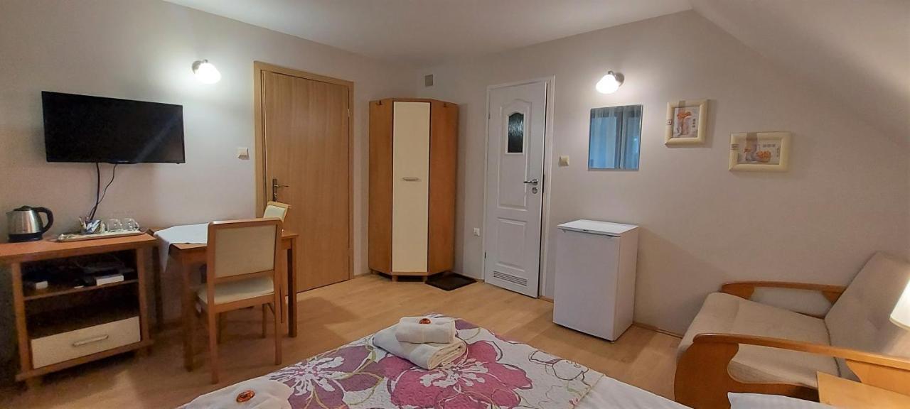 Dom Pod Kasztanami Apartment Kazimierz Dolny Bagian luar foto