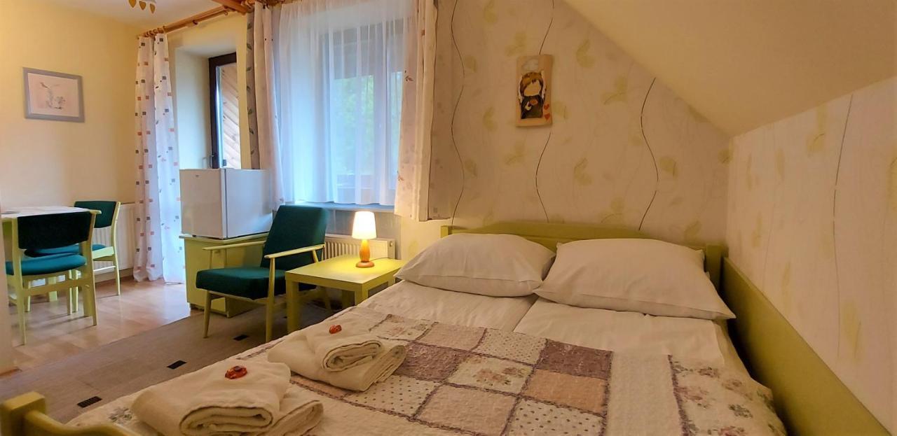 Dom Pod Kasztanami Apartment Kazimierz Dolny Bagian luar foto